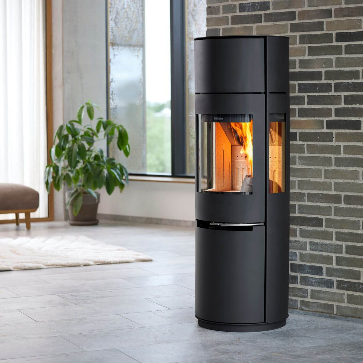 Aduro H7 i miljø står og brænder med piller