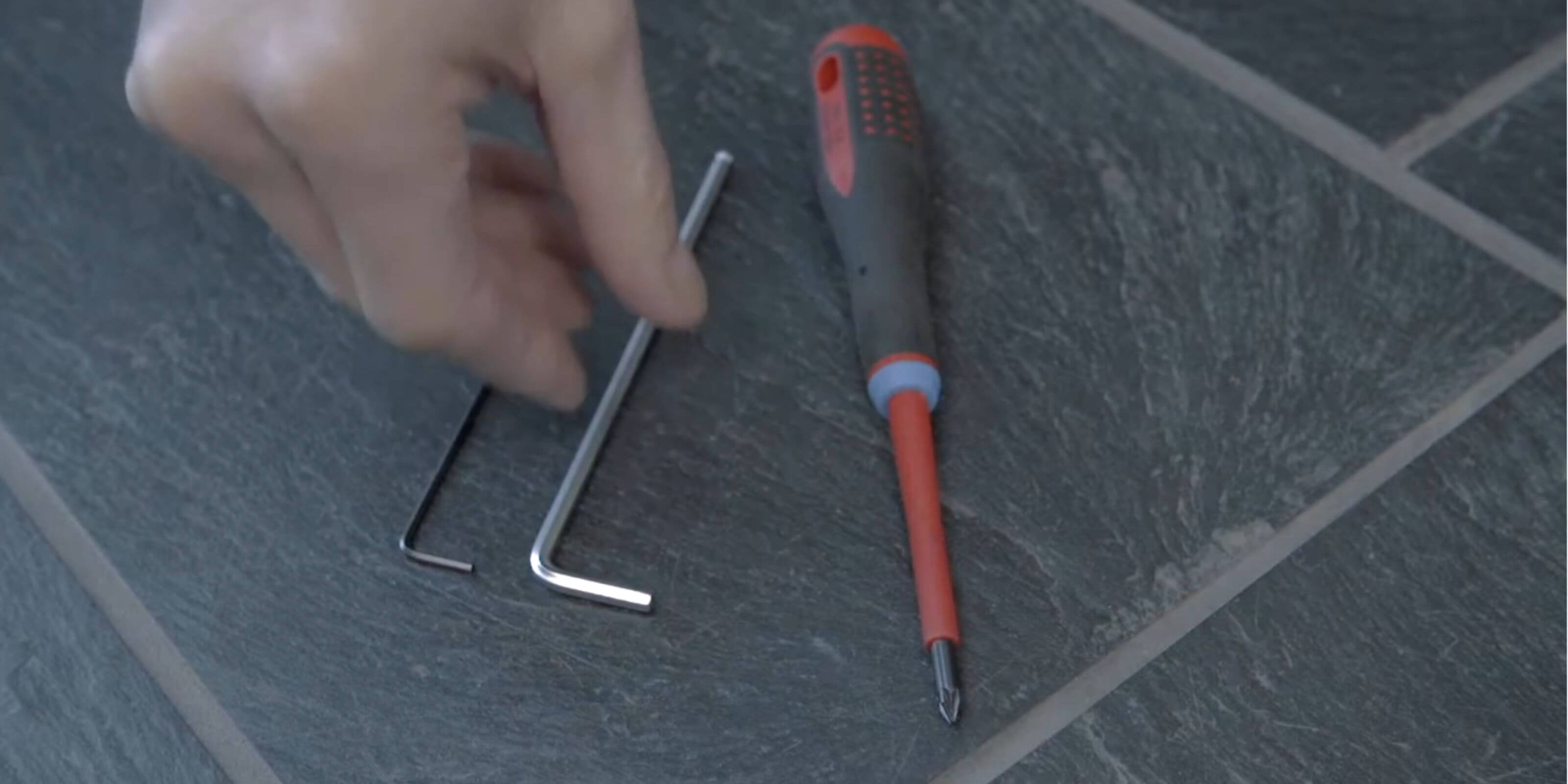 Video udskiftning Aduro-tronic på Aduro 15-serien